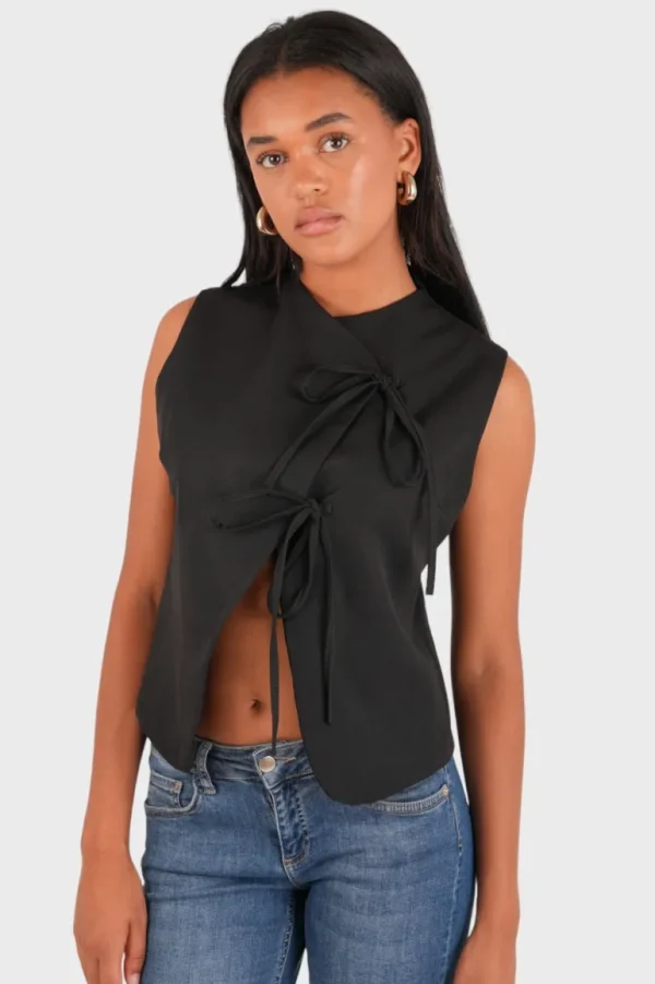 "Elle" top black